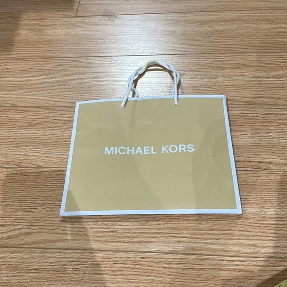 Qty-2 MK gift bag - Picture 5 of 9